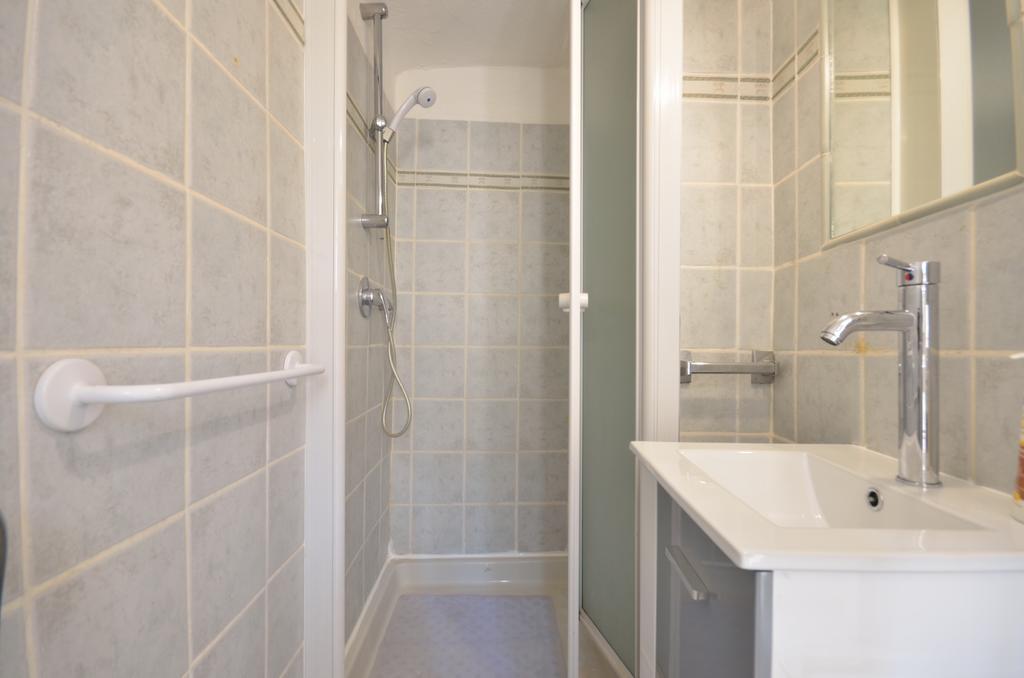 Studio Suquet Saint Antoine カンヌ 部屋 写真